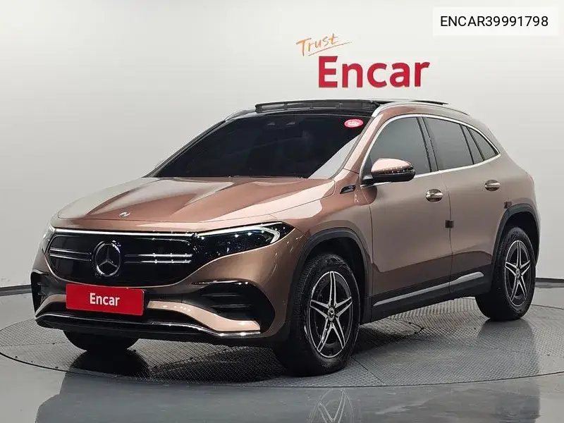 Mercedes-Benz EQA 2022 года выпуска