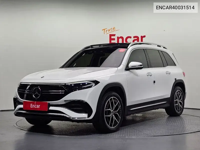 Mercedes-Benz EQB 2023 года выпуска