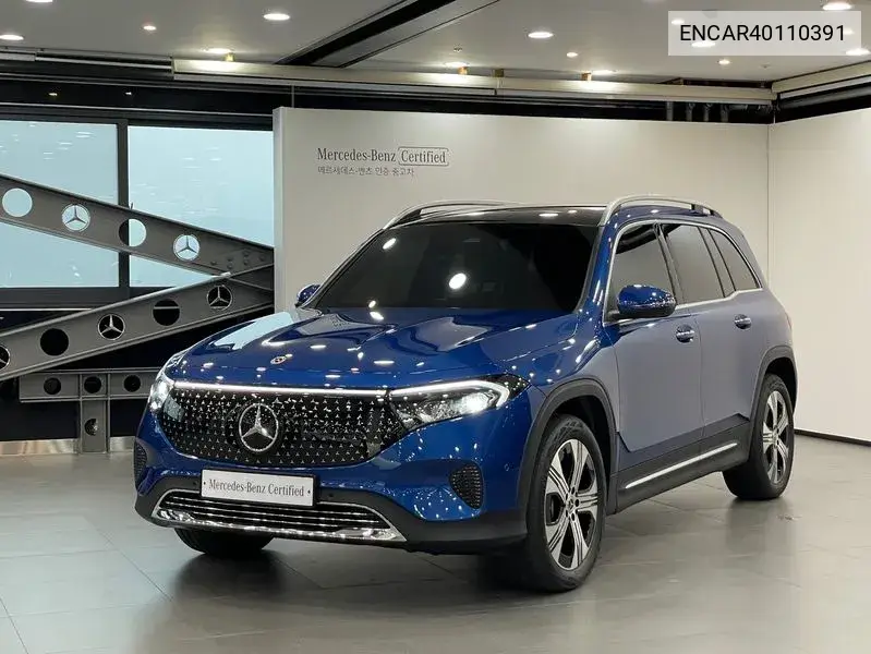 Mercedes-Benz EQB 2024 года выпуска