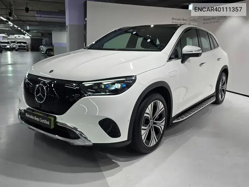 Mercedes-Benz EQE 2024 года выпуска
