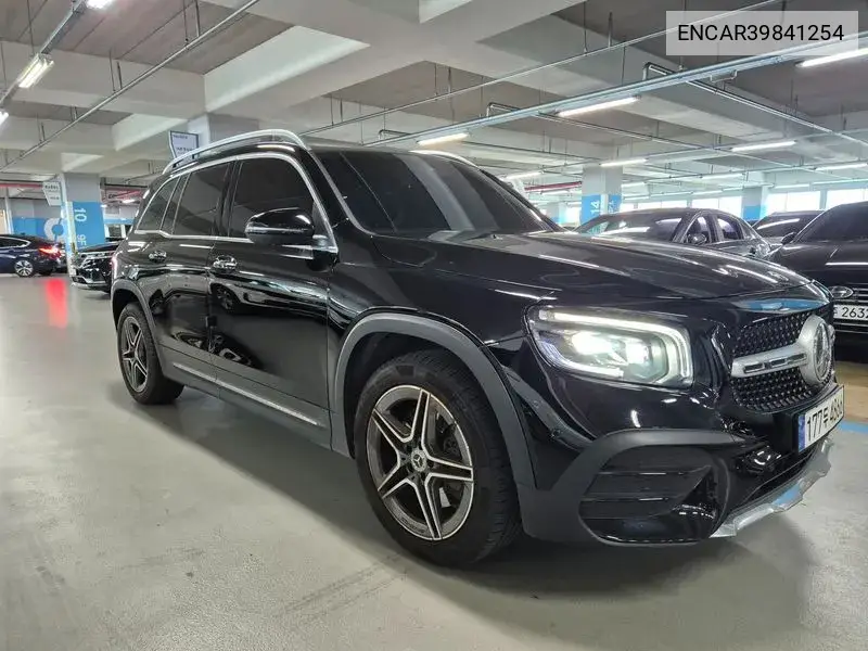 Mercedes-Benz GLB 2020 года выпуска
