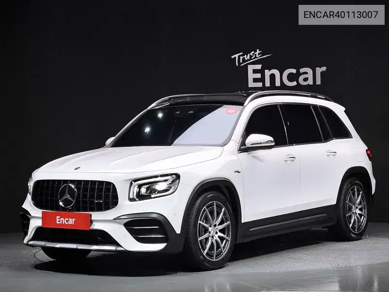 Mercedes-Benz GLB 2021 года выпуска