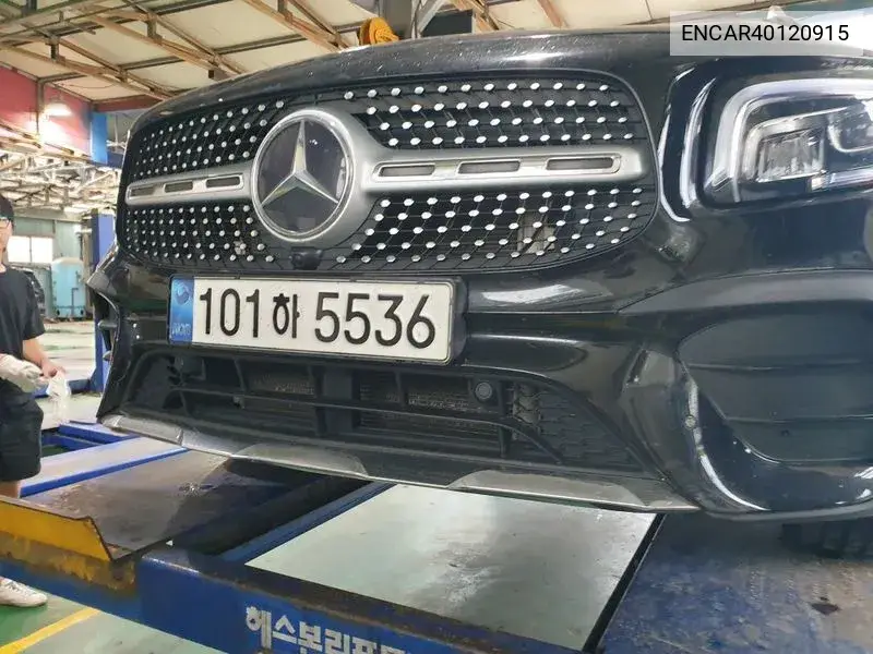 Mercedes-Benz GLB 2021 года выпуска