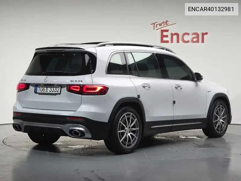 Mercedes-Benz GLB 2021 года выпуска