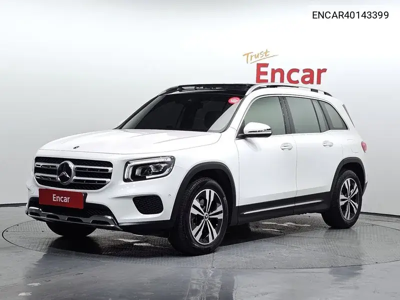 Mercedes-Benz GLB 2021 года выпуска