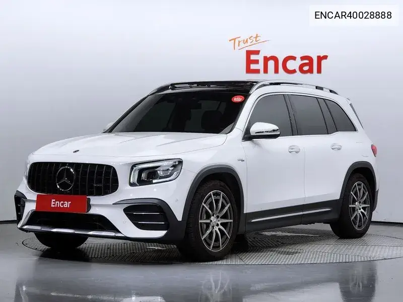 Mercedes-Benz GLB 2022 года выпуска
