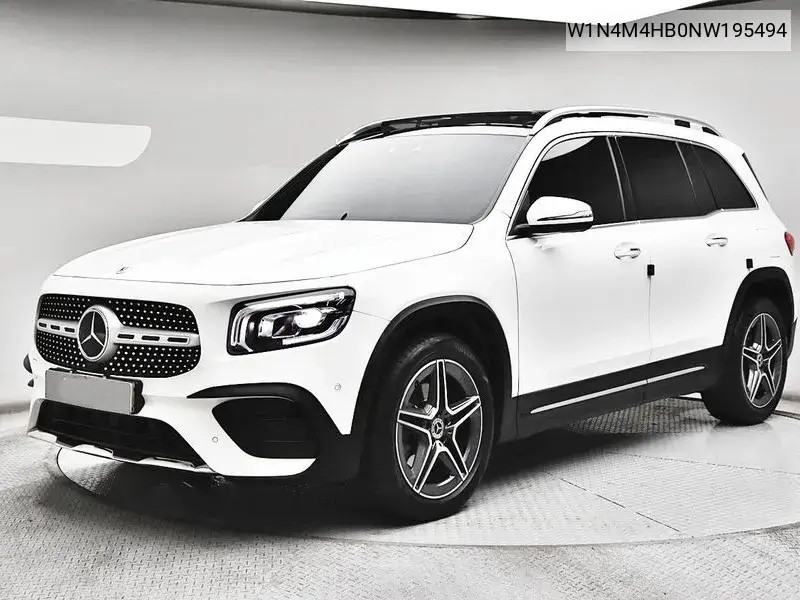 Mercedes-Benz GLB 2022 года выпуска