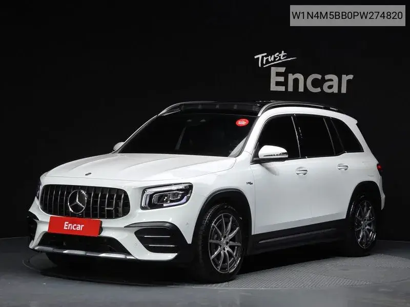 Mercedes-Benz GLB 2022 года выпуска