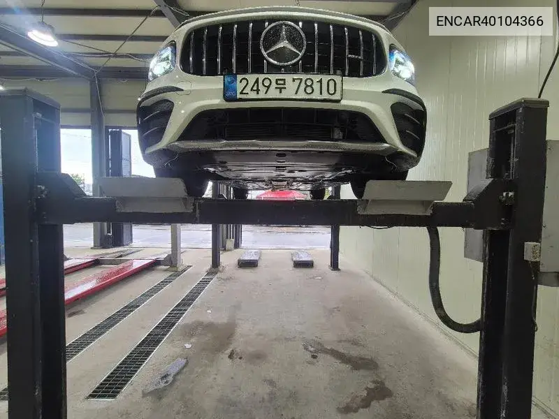 Mercedes-Benz GLB 2023 года выпуска