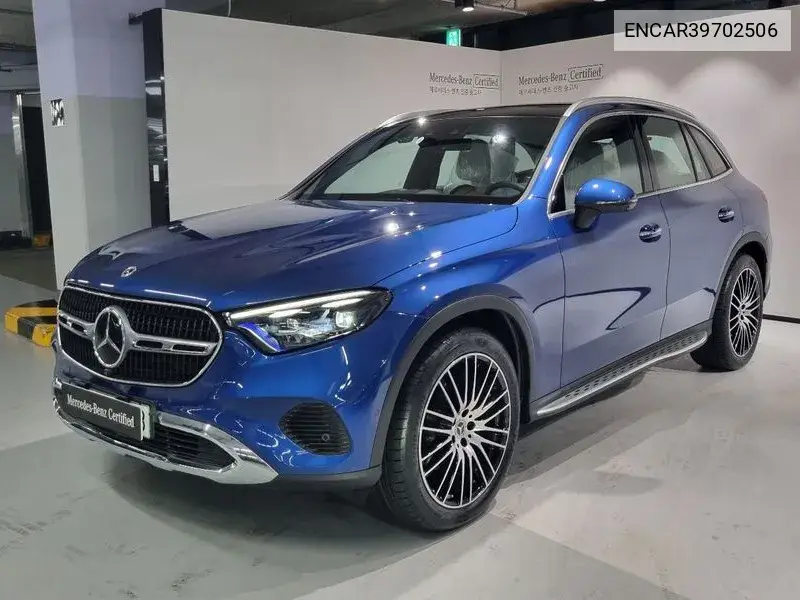 Mercedes-Benz GLC 2023 года выпуска