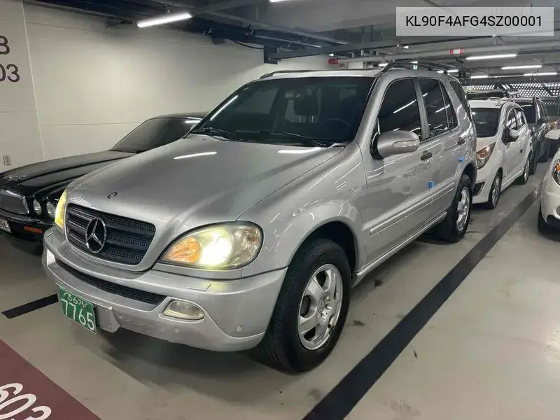 Mercedes-Benz M-klasse 2004 года выпуска