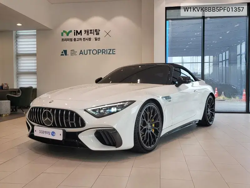 Mercedes-Benz SL-klasse 2023 года выпуска