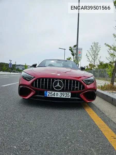 Mercedes-Benz SL-klasse 2023 года выпуска