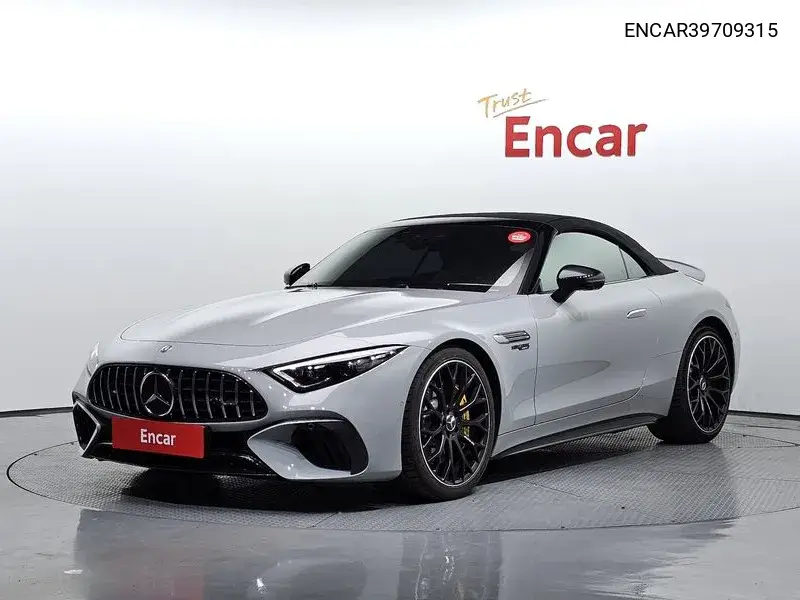 Mercedes-Benz SL-klasse 2023 года выпуска