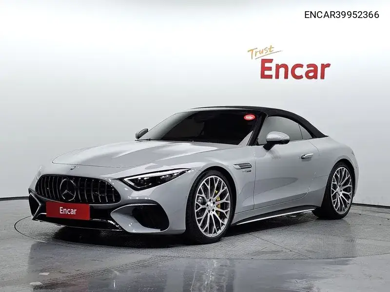 Mercedes-Benz SL-klasse 2023 года выпуска
