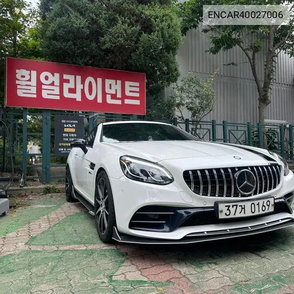 Mercedes-Benz SLC-klasse 2016 года выпуска