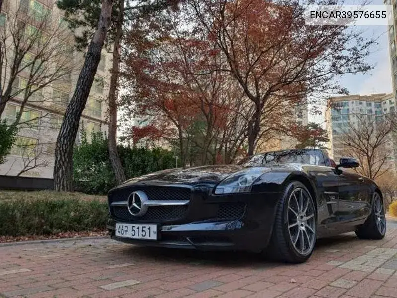 Mercedes-Benz SLS AMG 2013 года выпуска
