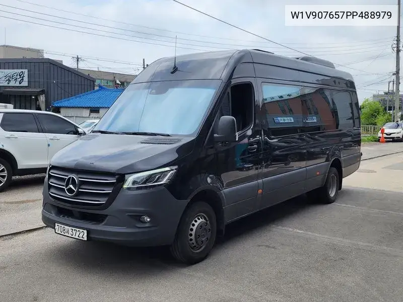 Mercedes-Benz Sprinter 2023 года выпуска