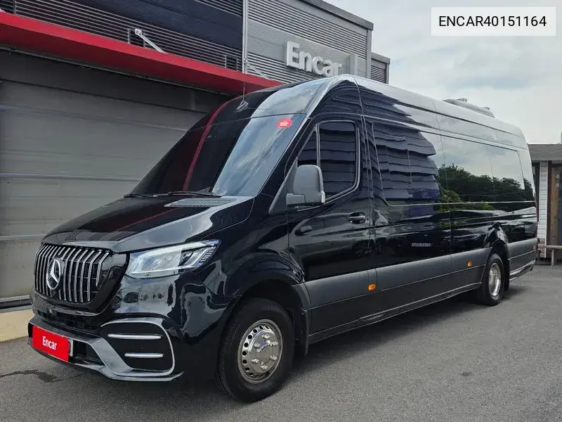 Mercedes-Benz Sprinter 2023 года выпуска