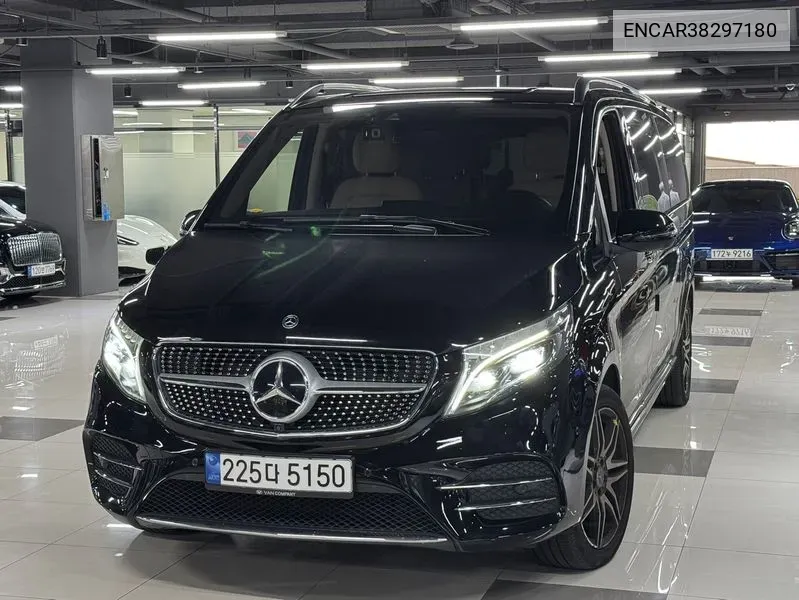 Mercedes-Benz V-klasse 2022 года выпуска