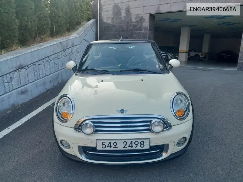 MINI Convertible 2012 года выпуска