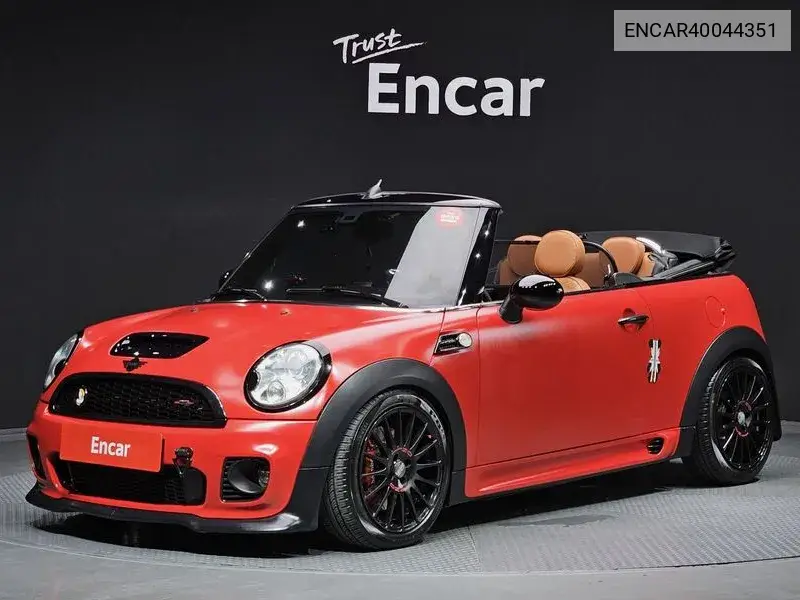 MINI Convertible 2014 года выпуска