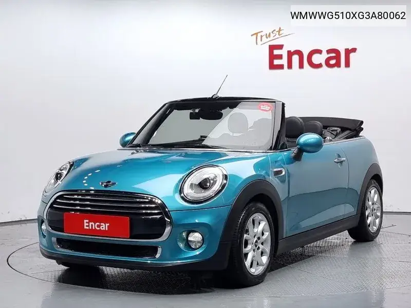 MINI Convertible 2016 года выпуска