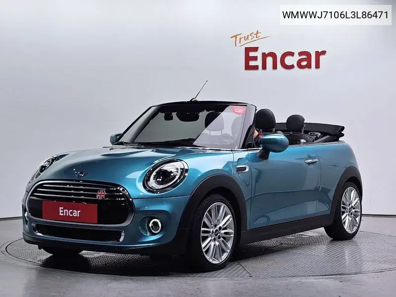 MINI Convertible 2020 года выпуска