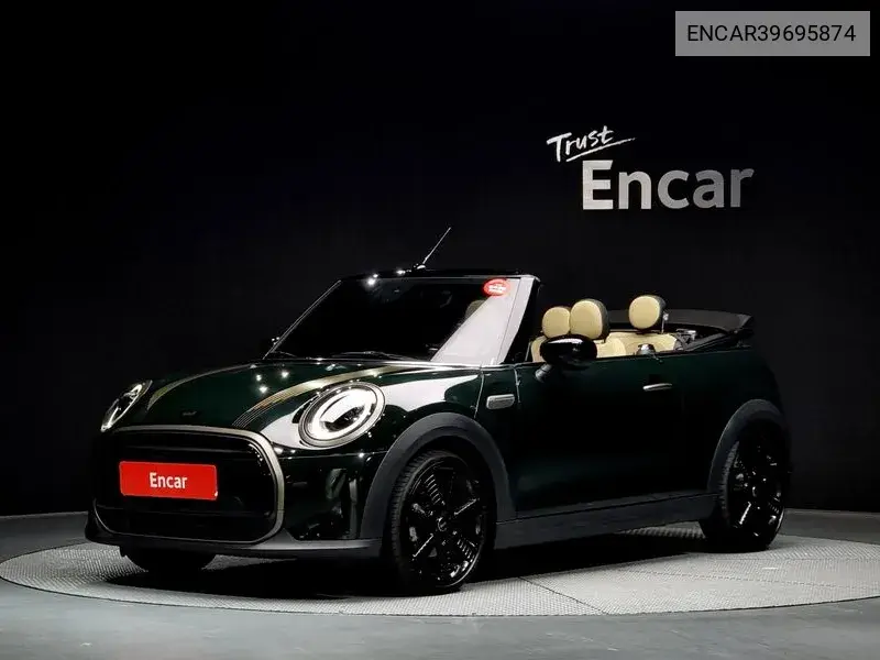 MINI Convertible 2022 года выпуска
