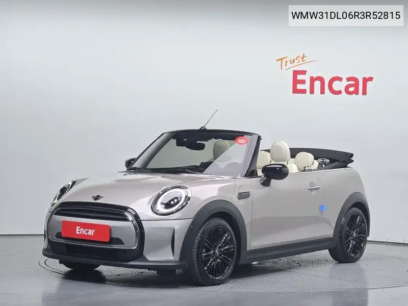 MINI Convertible 2023 года выпуска