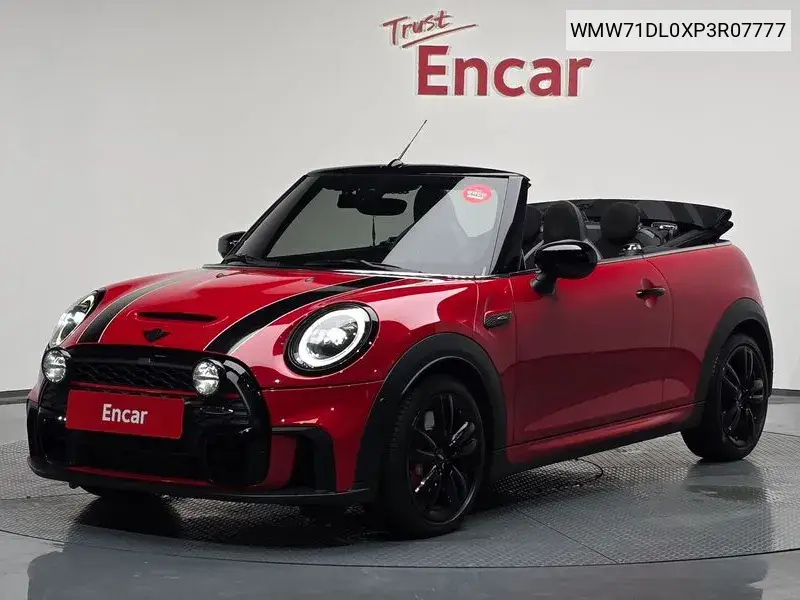MINI Convertible 2023 года выпуска