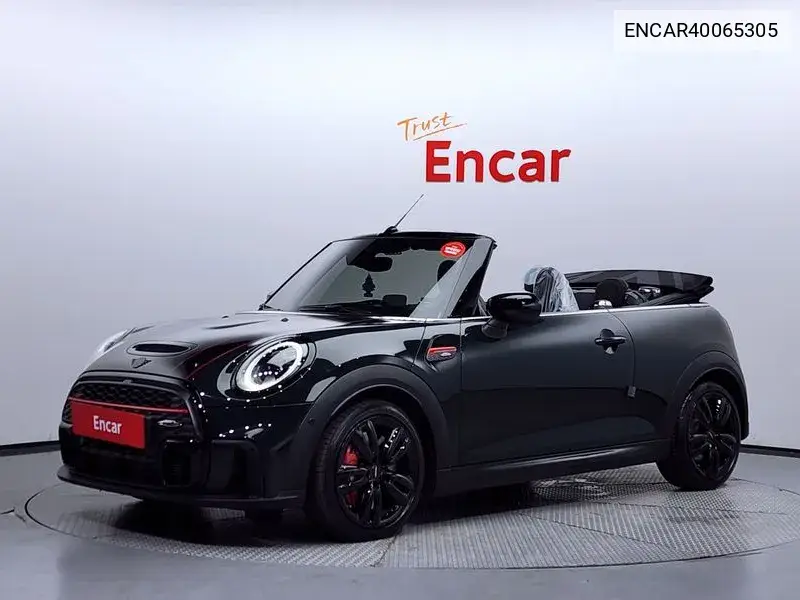 MINI Convertible 2023 года выпуска