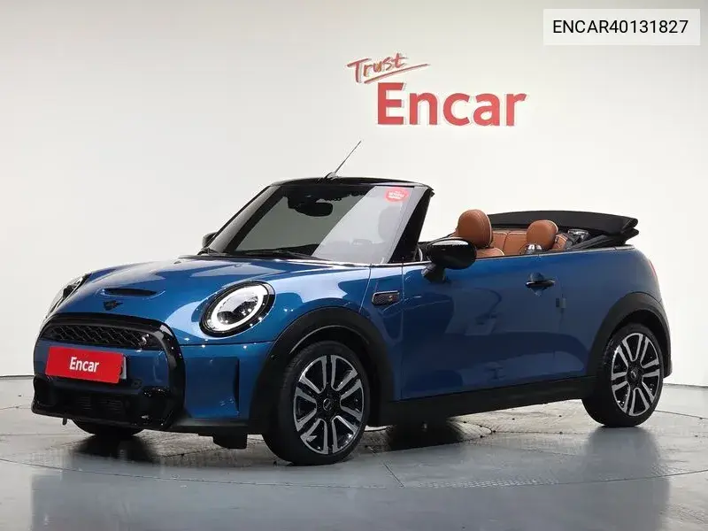MINI Convertible 2024 года выпуска