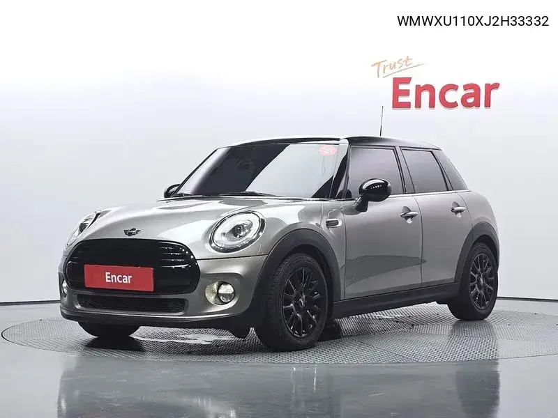 MINI Cooper 2017 года выпуска