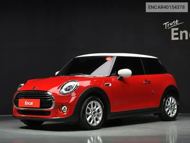 MINI Cooper 2021 года выпуска