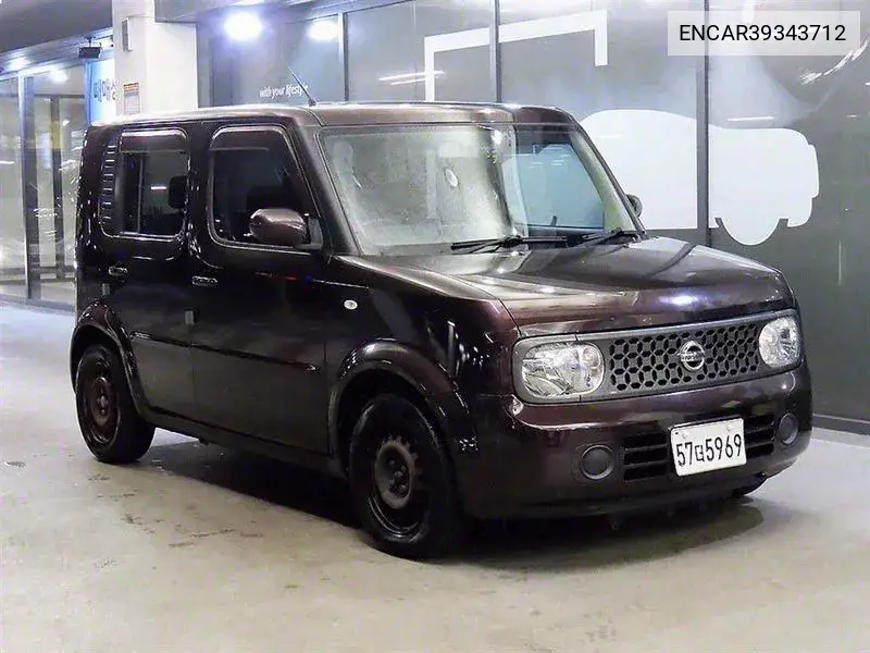Nissan Cube 2007 года выпуска