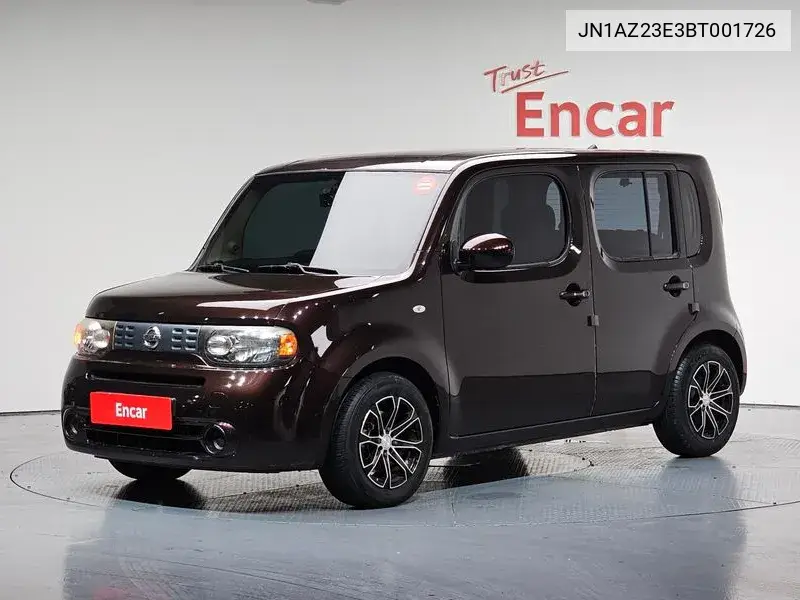 Nissan Cube 2011 года выпуска