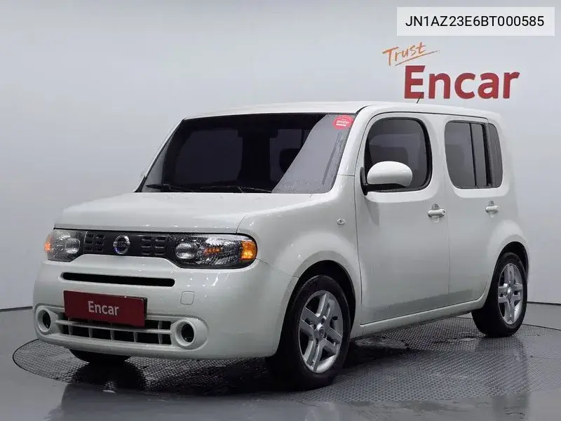 Nissan Cube 2011 года выпуска