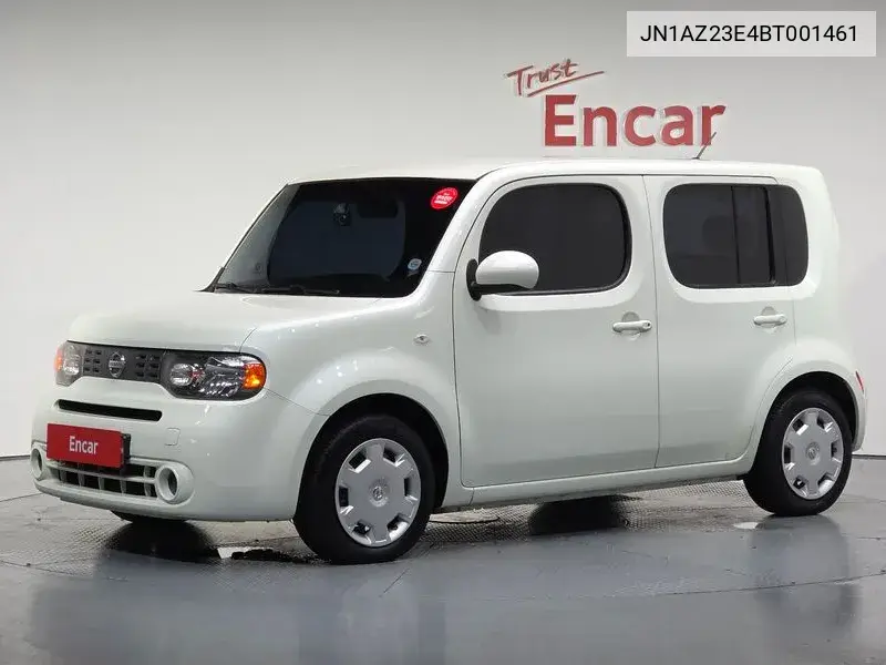 Nissan Cube 2011 года выпуска