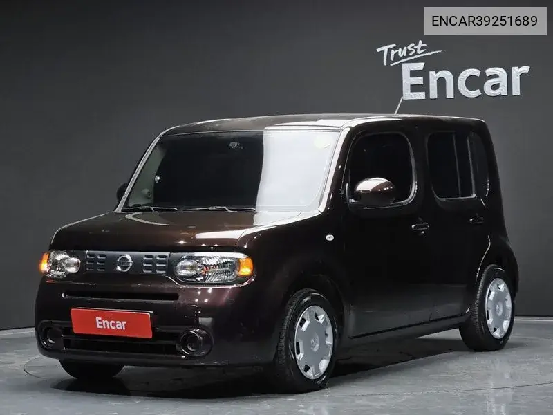 Nissan Cube 2012 года выпуска