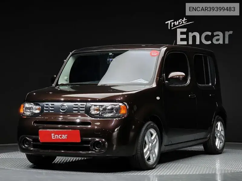 Nissan Cube 2012 года выпуска