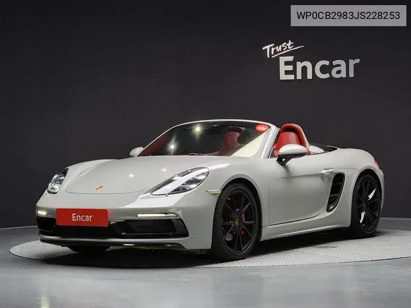 Porsche 718 2018 года выпуска