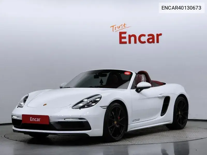 Porsche 718 2021 года выпуска
