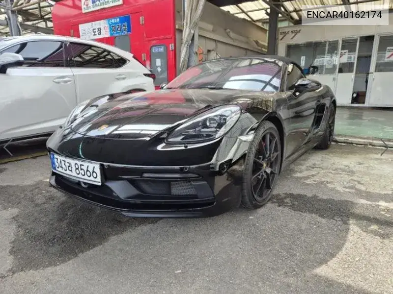 Porsche 718 2023 года выпуска