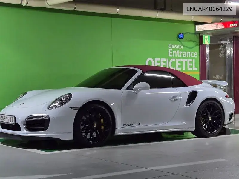 Porsche 911 2015 года выпуска