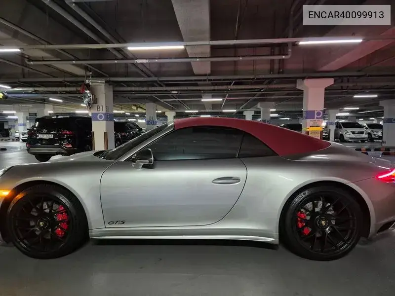 Porsche 911 2018 года выпуска