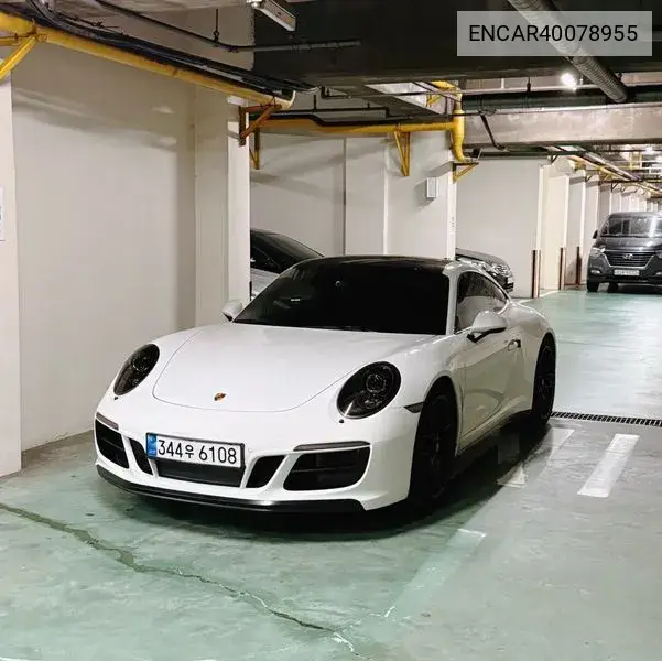 Porsche 911 2019 года выпуска