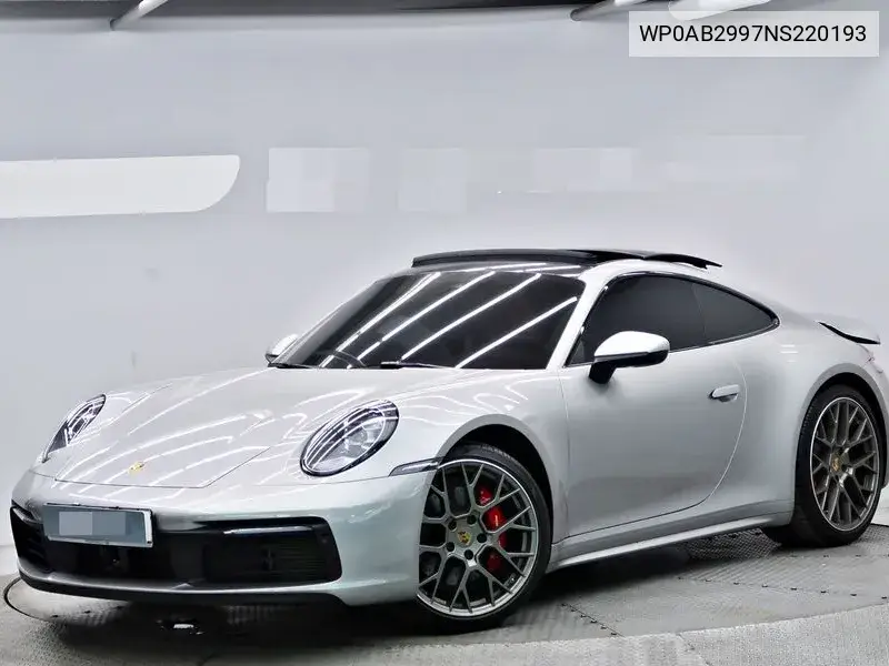 Porsche 911 2022 года выпуска