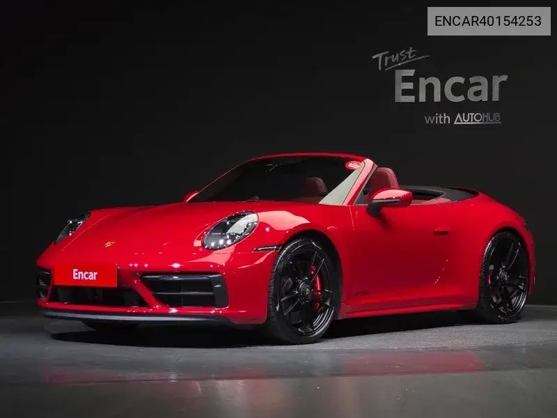 Porsche 911 2022 года выпуска