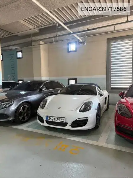 Porsche Boxster 2013 года выпуска